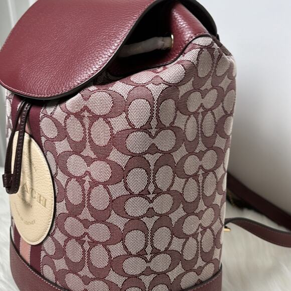 NWT Coach Dempsey Drawstring Backpack In Signature Jacquard With Patch Stripe - Picture 2 of 9